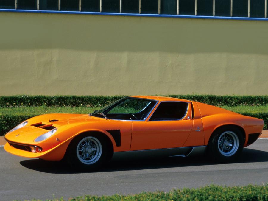  Lamborghini Miura P400 SVJ 1971 года  (фото 10 из 12)